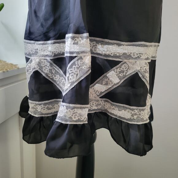 Victoria’s Secret Black Satin Lace Nightgown Slip L Sheer Adjustable Straps - Picture 3 of 14